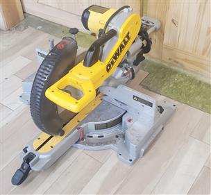 DEWALT MITER SAW DW718 SLIDING MITRE SAW